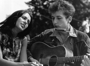 Joan Baez and Bob Dylan perform at August 1963 civil rights rally in Washington, DC.